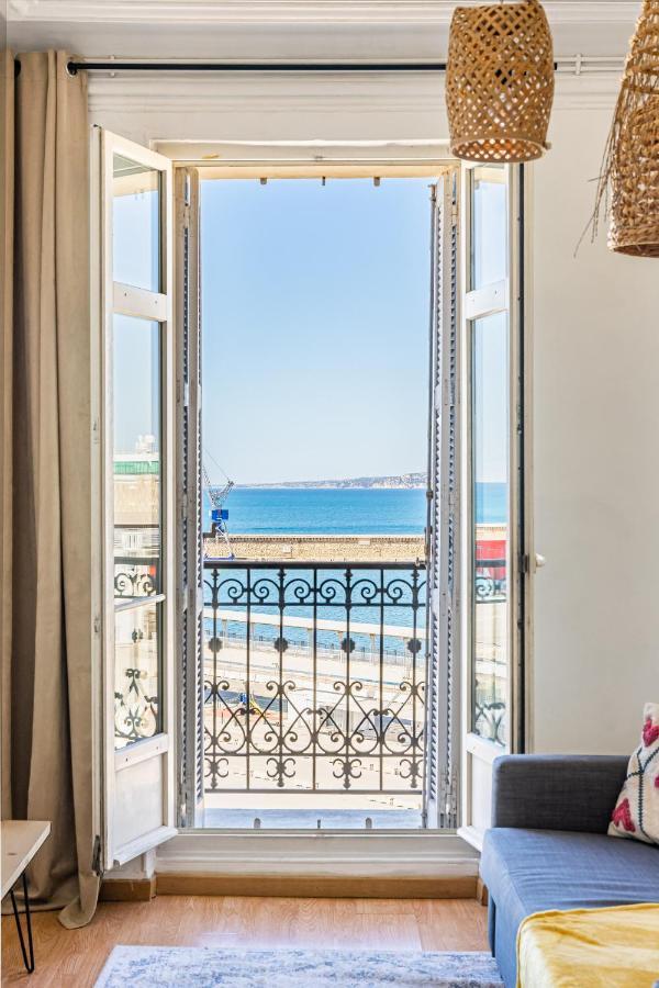 T2 Vue Mer Au Pied De La Major มาร์กเซย ภายนอก รูปภาพ