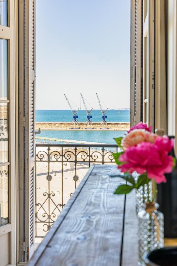 T2 Vue Mer Au Pied De La Major มาร์กเซย ภายนอก รูปภาพ